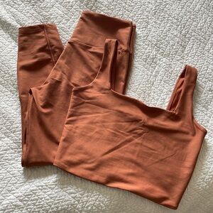 Abercrombie Your Personal Best Legging and Crop Tank Set